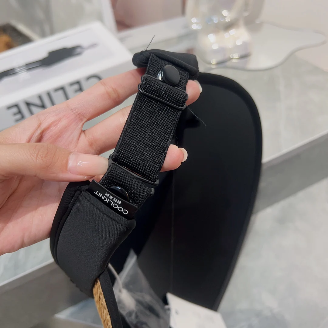 Новинка лета 2023 от Miu Miu - Соломенная шляпа-козырек - Солнцезащитная шляпа - Кофейно-коричневый