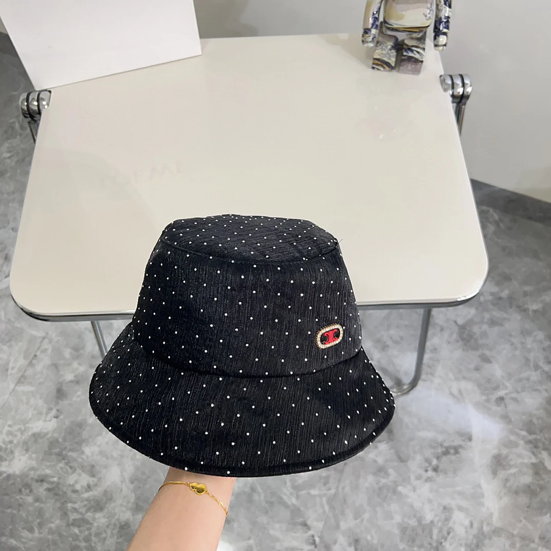 Новая роскошная рыбацкая шляпа Celine 2024 с стразами - черная