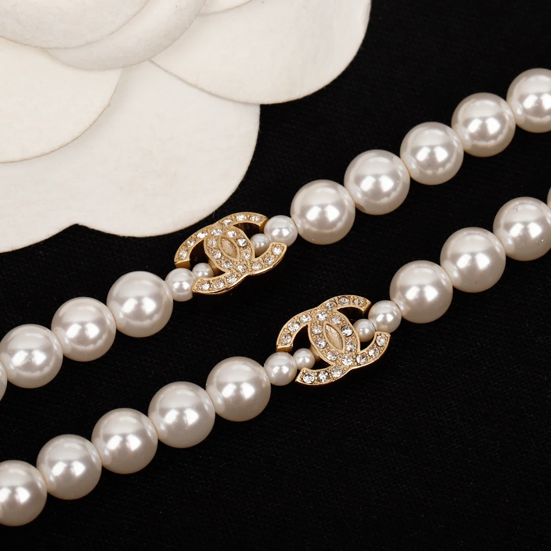 Chanel - Колье 392