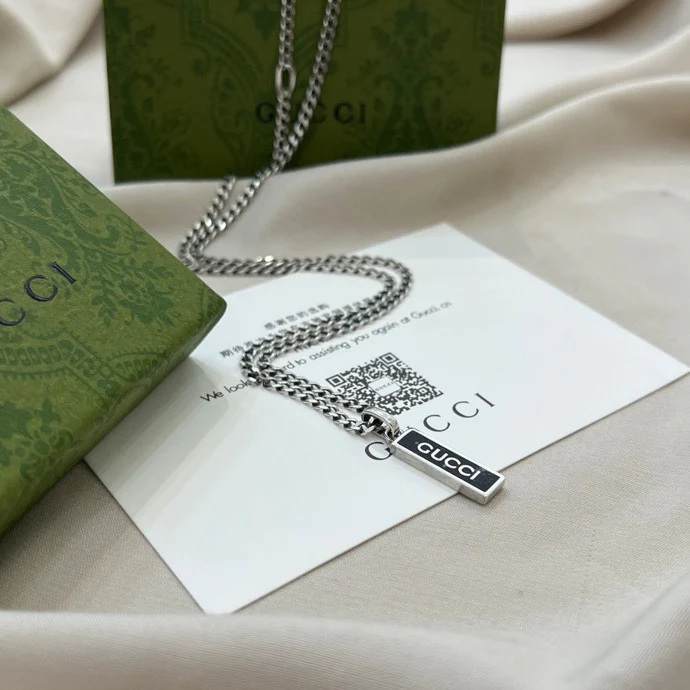 Gucci - Колье 067