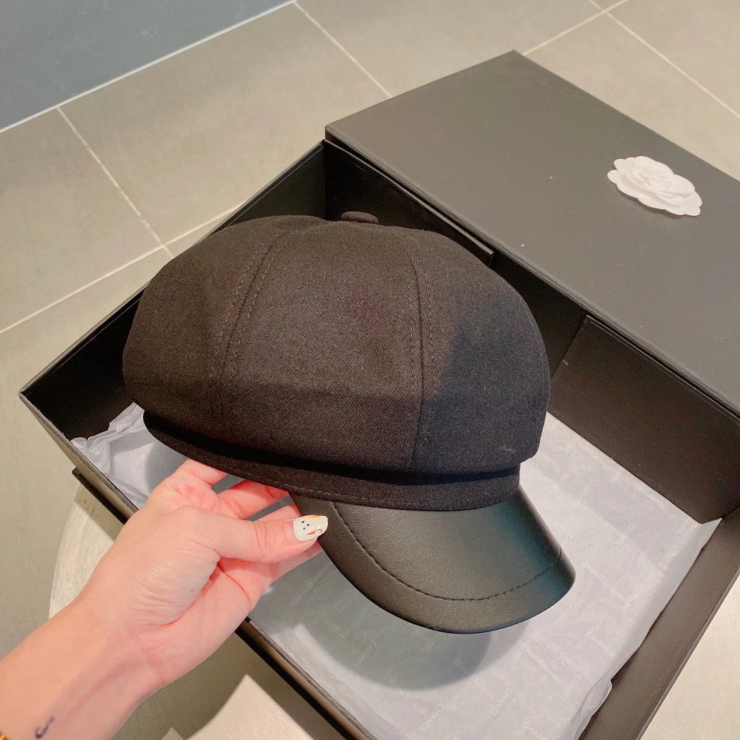 Prada - Черная бейсбольная кепка художника