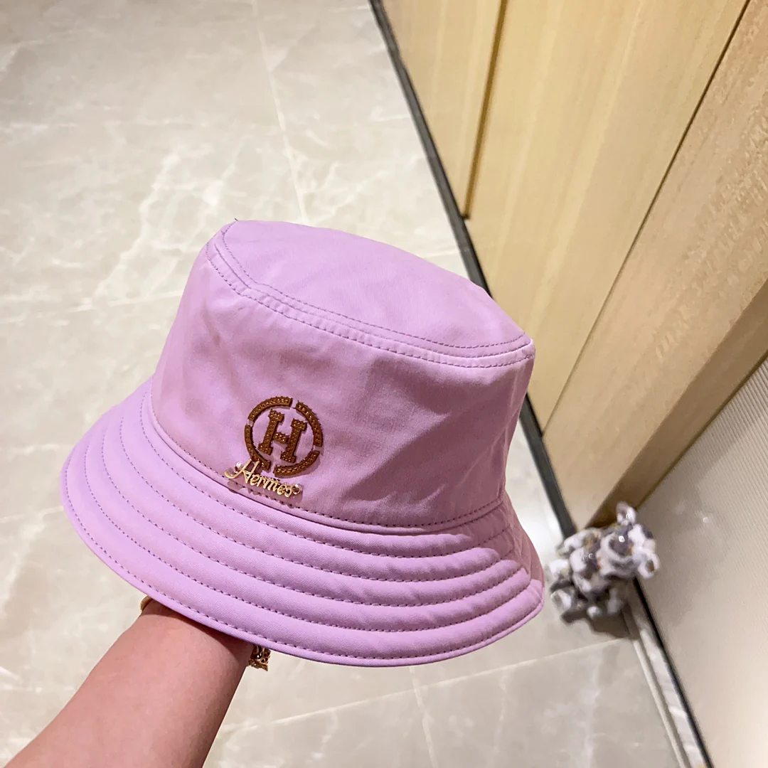 Новинка сезона весна/лето 2023 от Hermes - Панама - Фиолетовая
