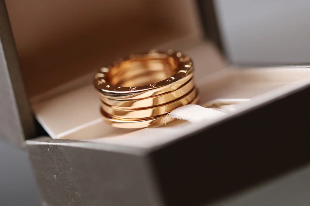 Кольцо Bvlgari 004