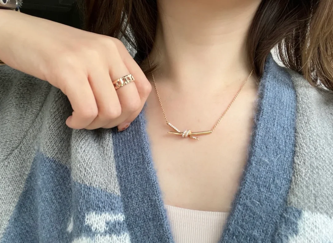 Колье Tiffany 096