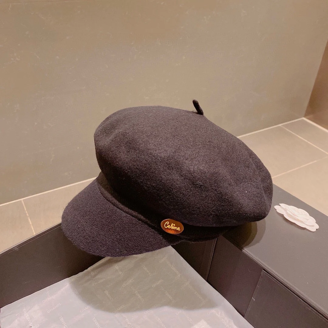 Шерстяной берет Celine - черный