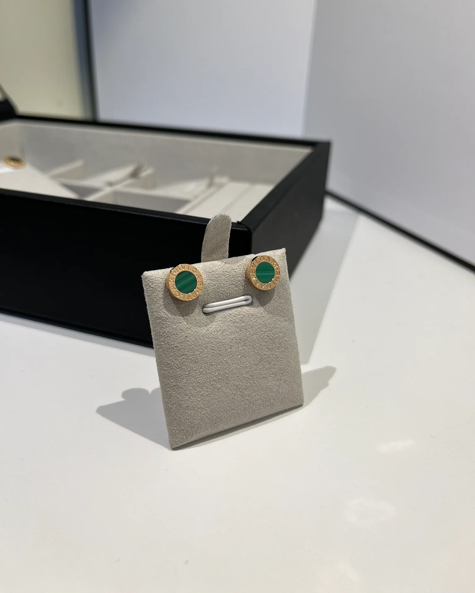 Серьги Bvlgari 021