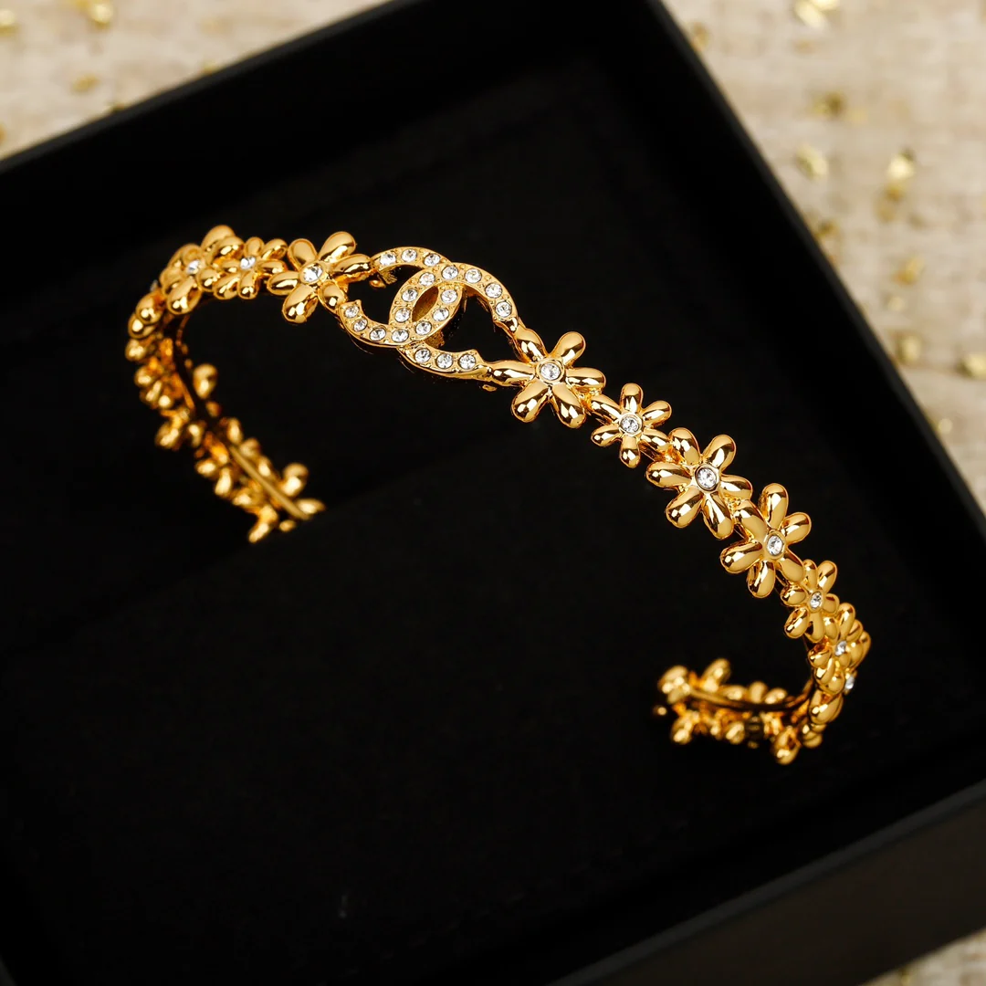 Браслет Chanel 016