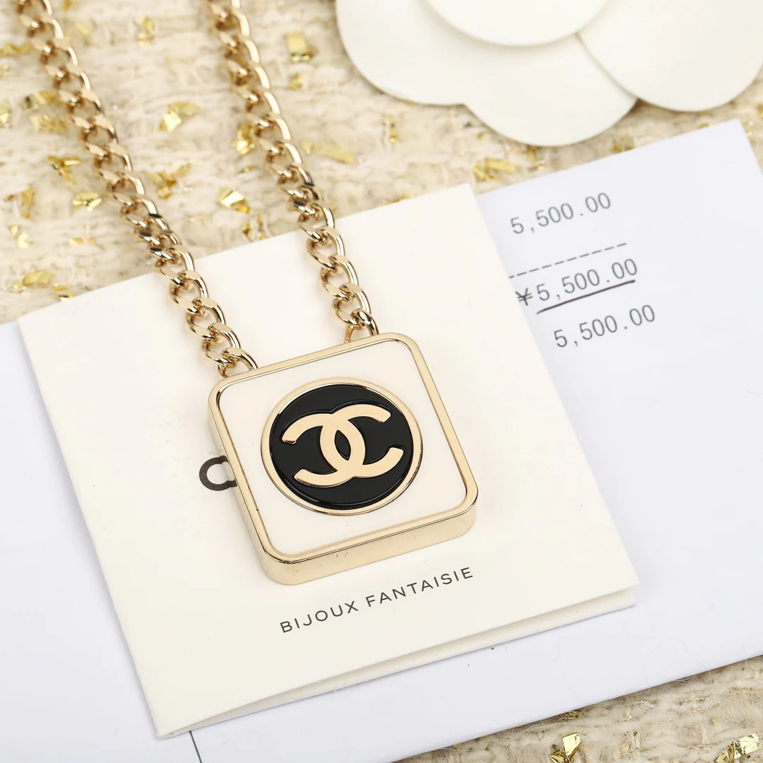 Колье Chanel 527