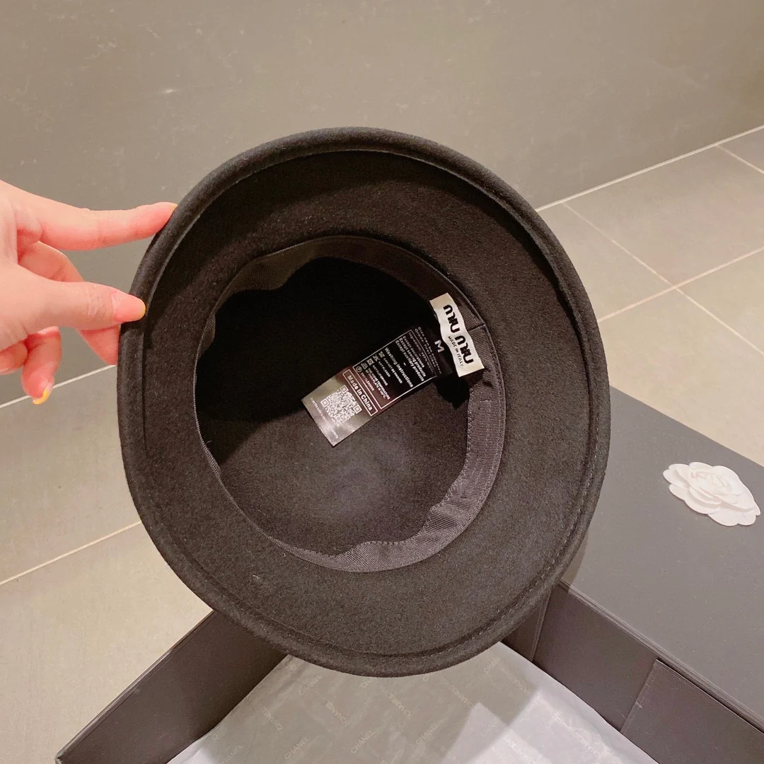 Miu Miu - Шерстяная панама - Черная