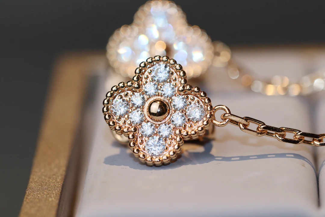 Серьги VCA 030