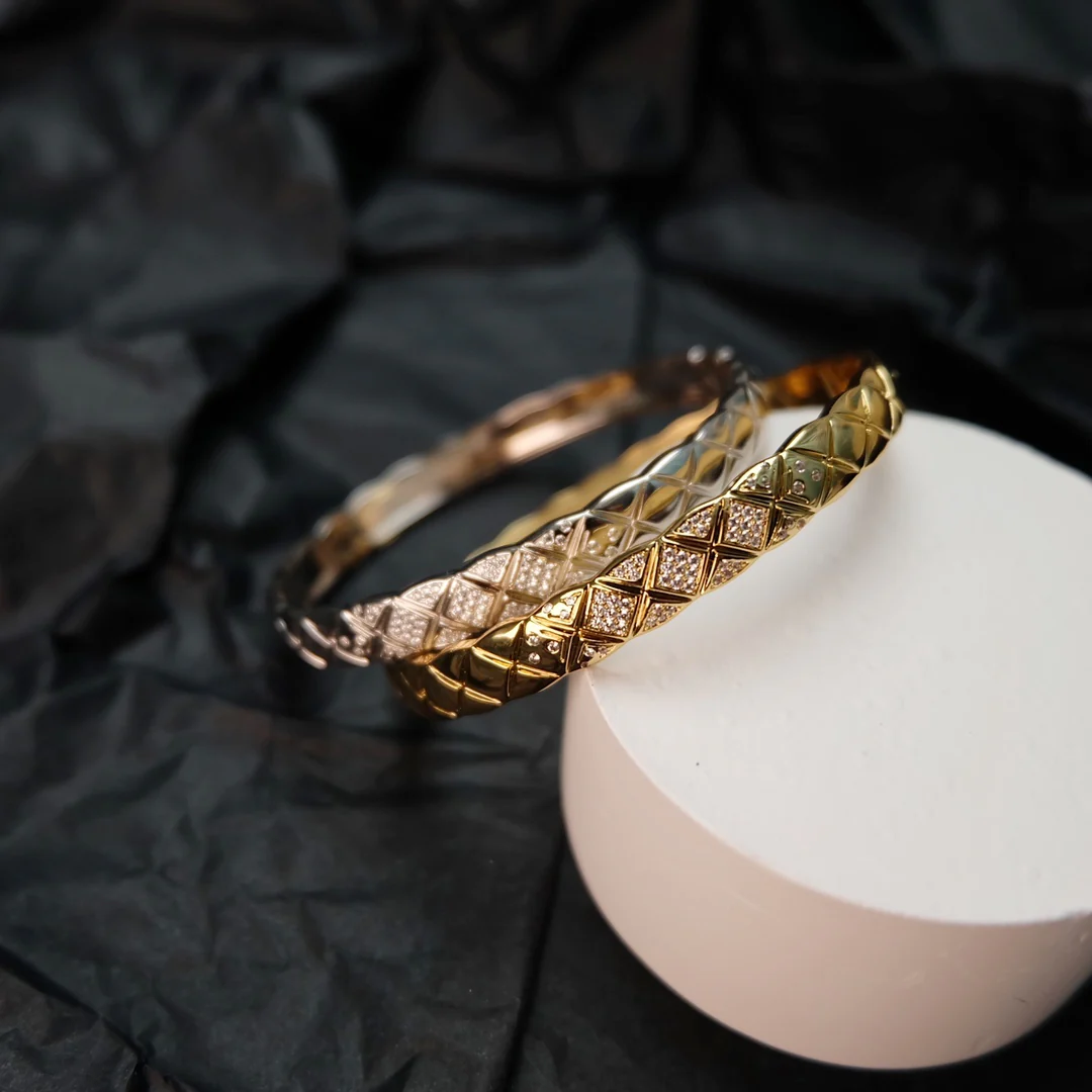 Браслет Chanel 109