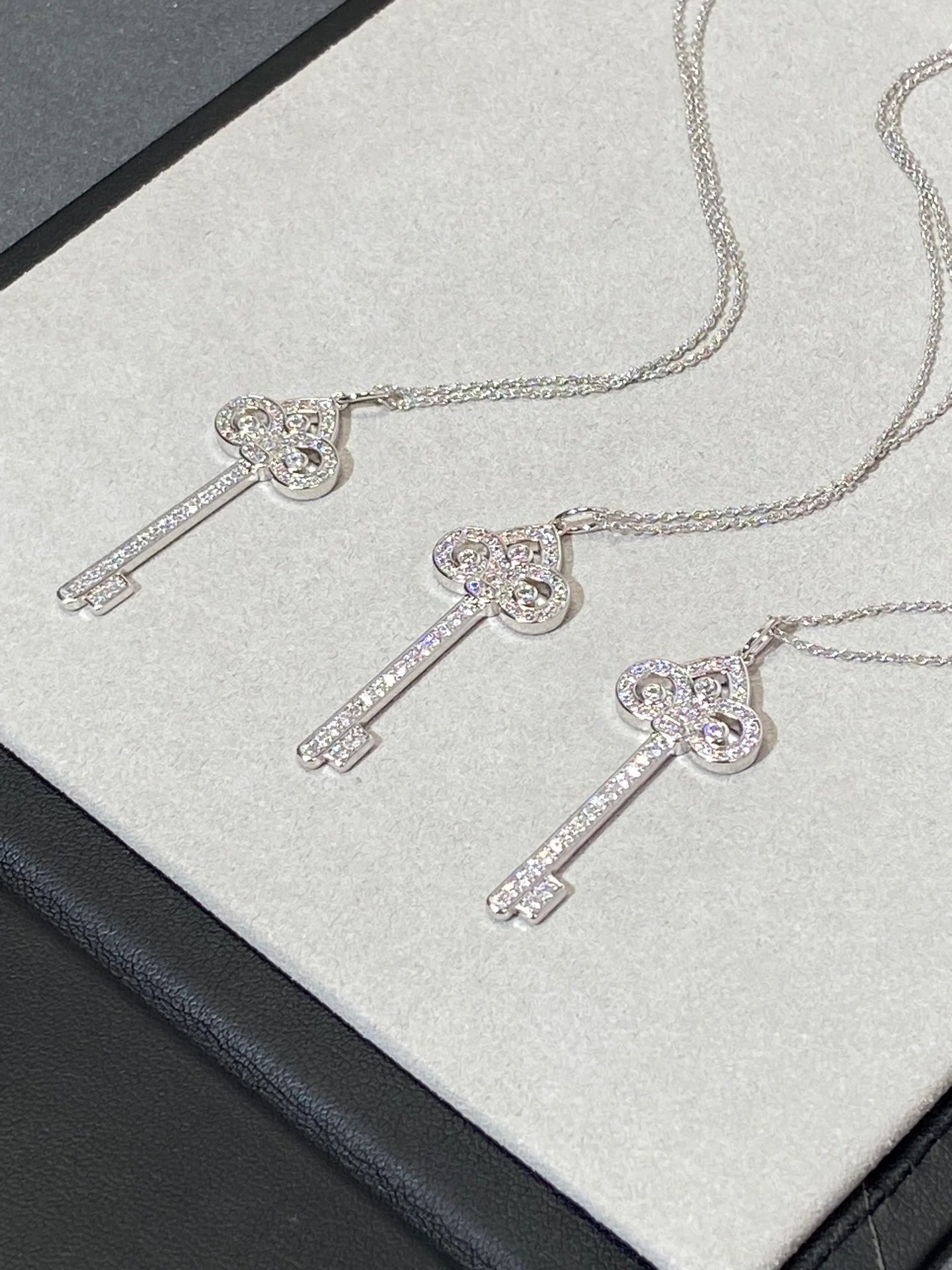 Колье Tiffany 003