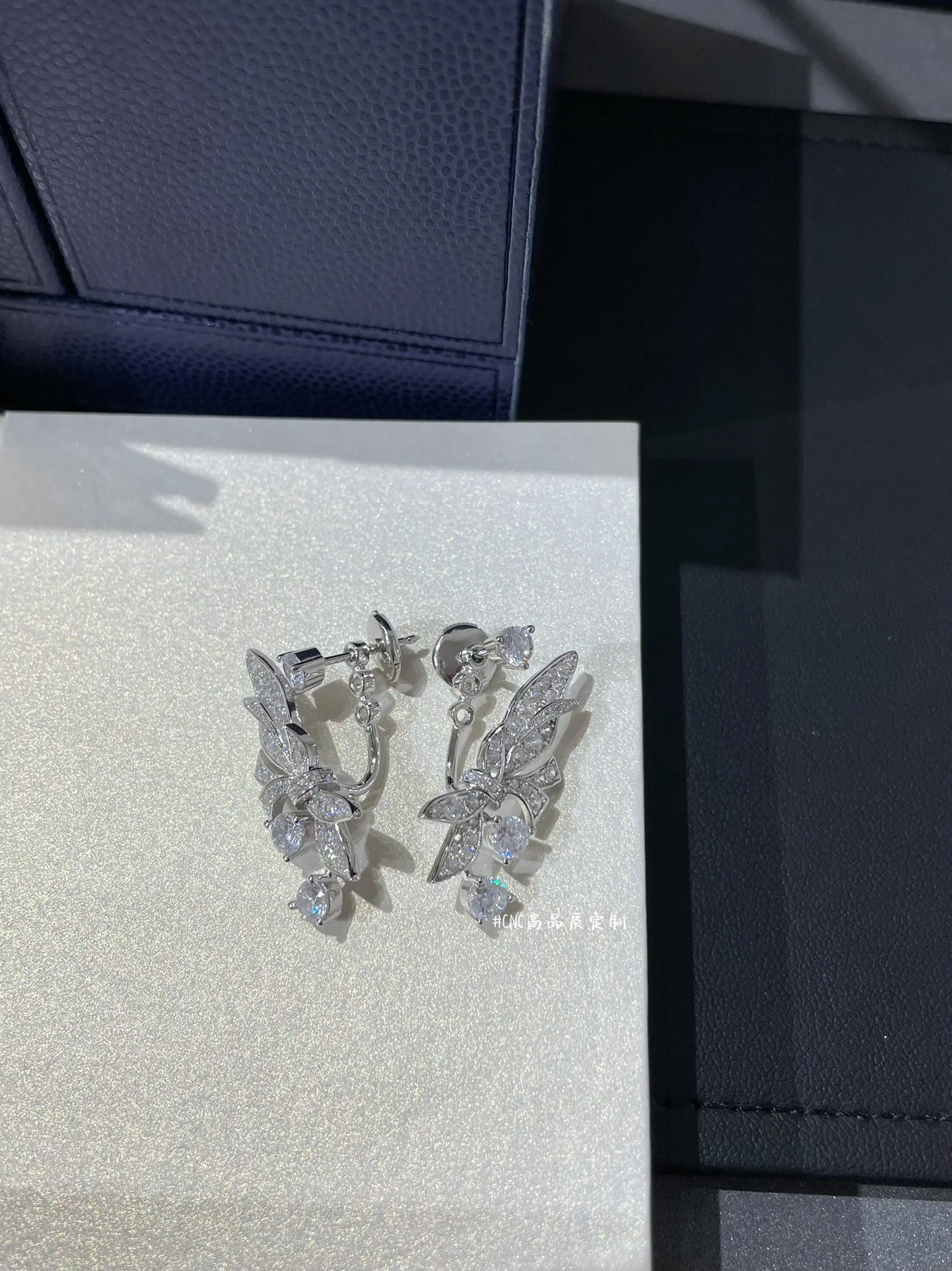 Серьги Chaumet 011