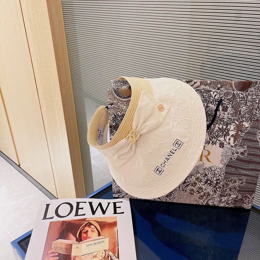Chanel - Новая солнцезащитная шляпа