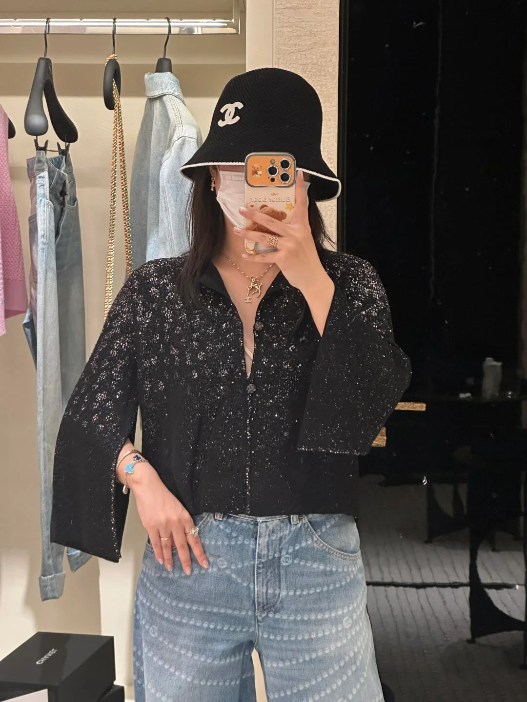 Chanel - 25 пенсов, жемчужное ожерелье 