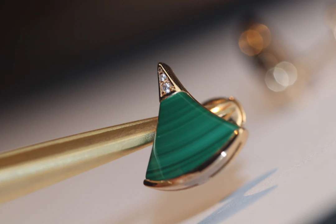 Серьги Bvlgari - 4 шт.