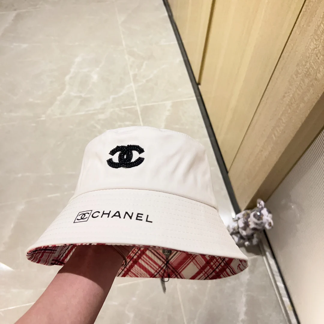 Новинка сезона весна/лето 2023 от Chanel - Рыбацкая шляпа - 1
