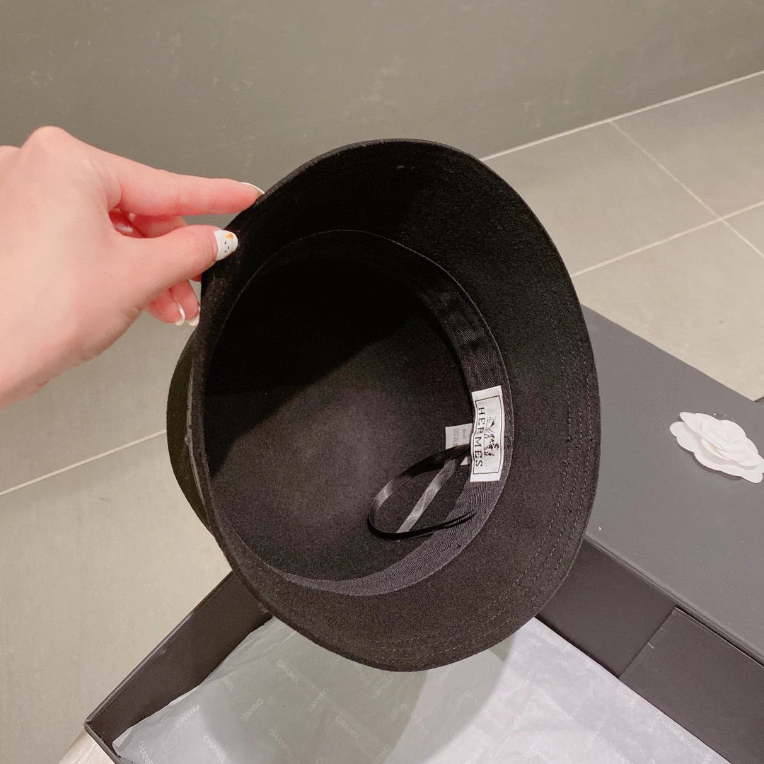 Шерстяная шляпа Hermes - черная - 2