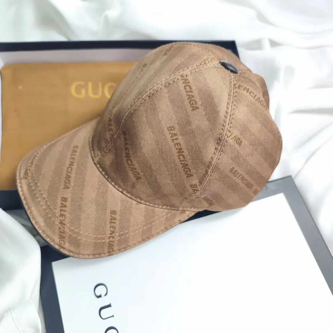 Полосатая бейсболка Balenciaga - хаки