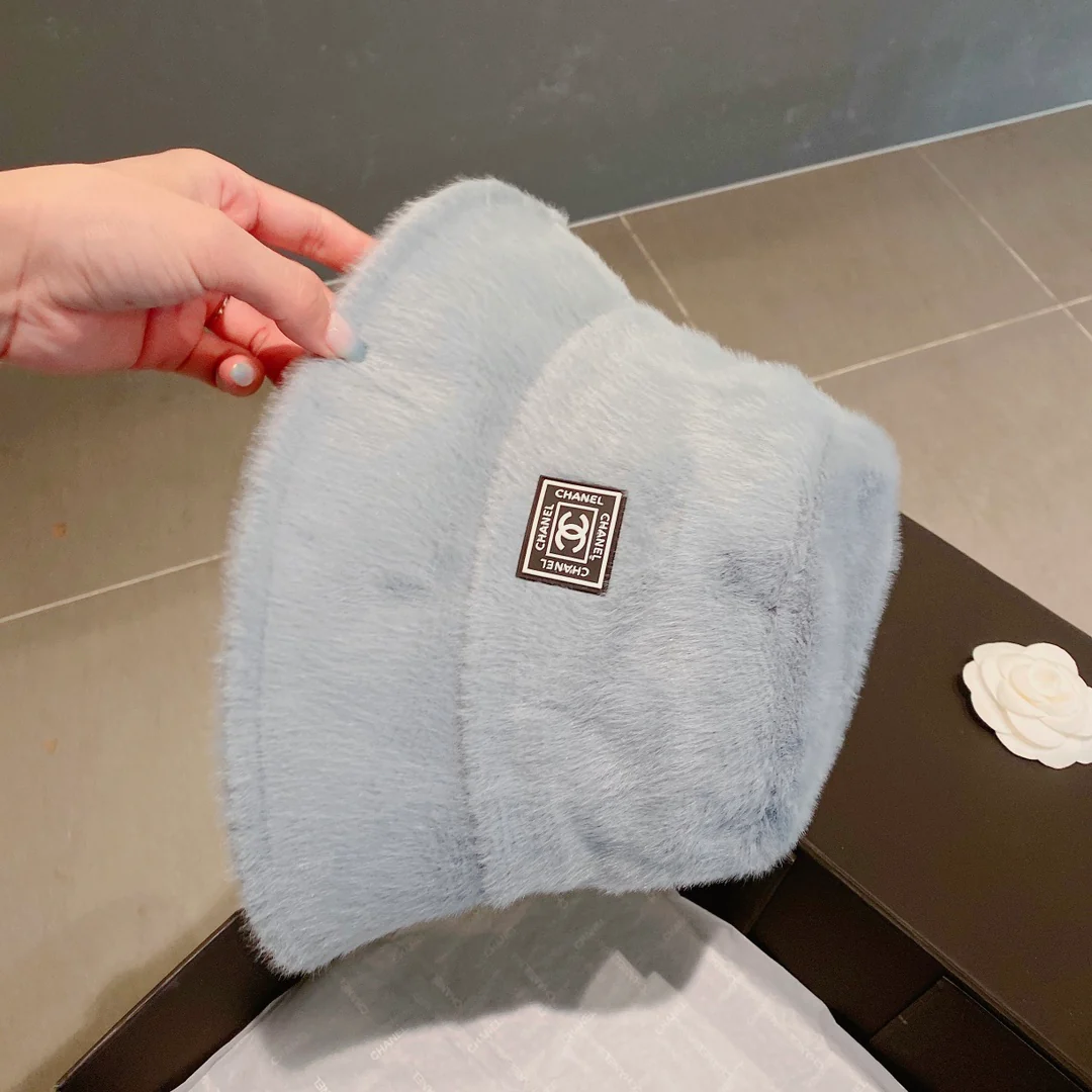 Chanel - Рыбацкая шляпа из кроличьего меха - Серо-голубая