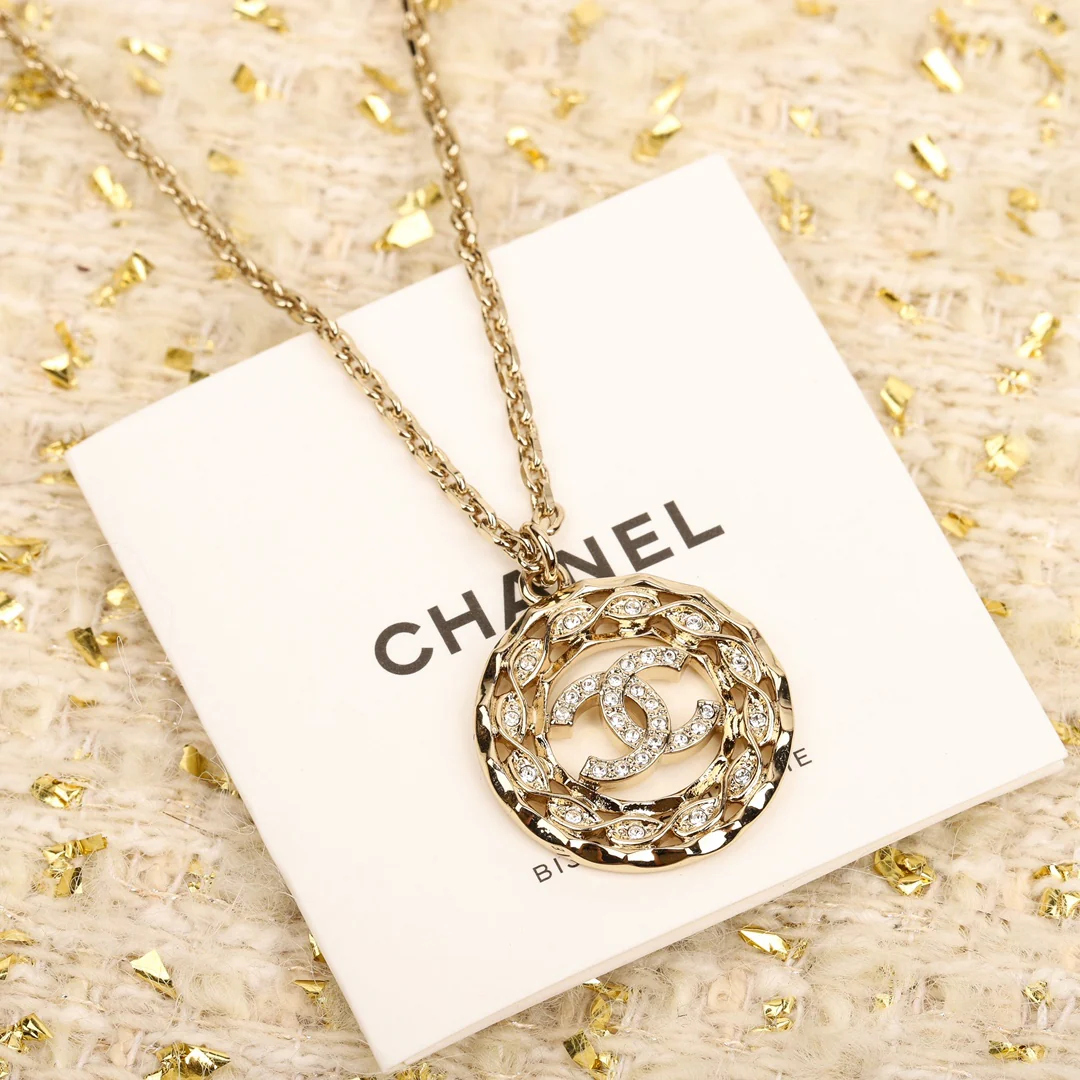 Колье Chanel 611