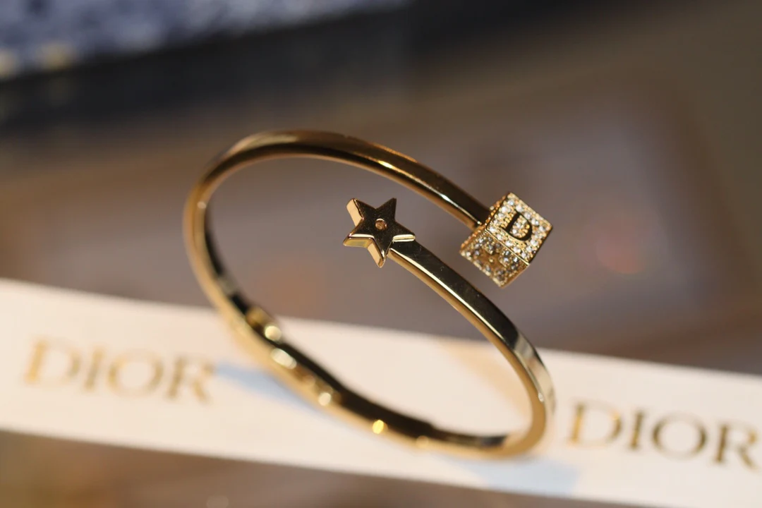 Браслет Dior 1