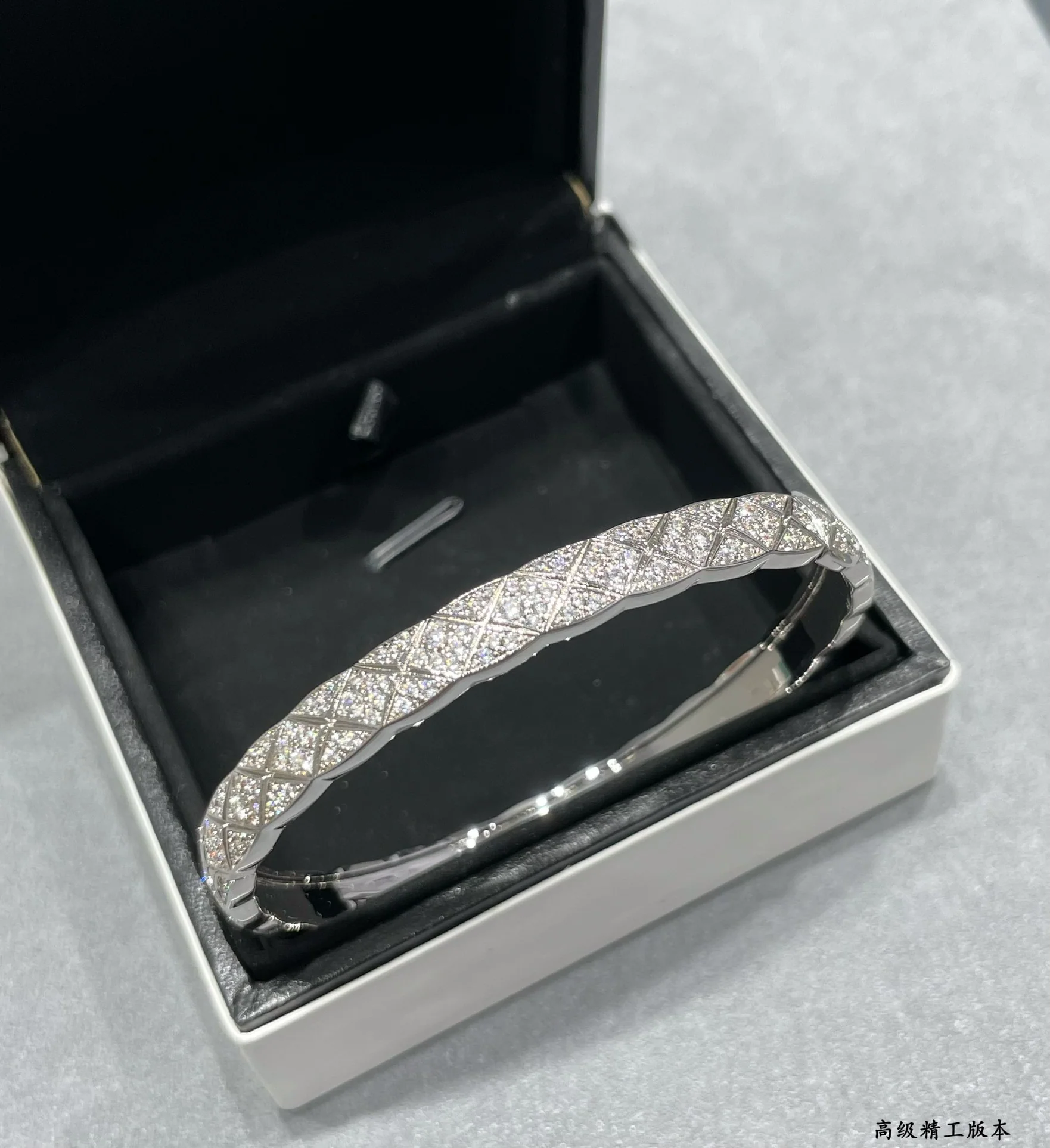 Браслет Chanel 102