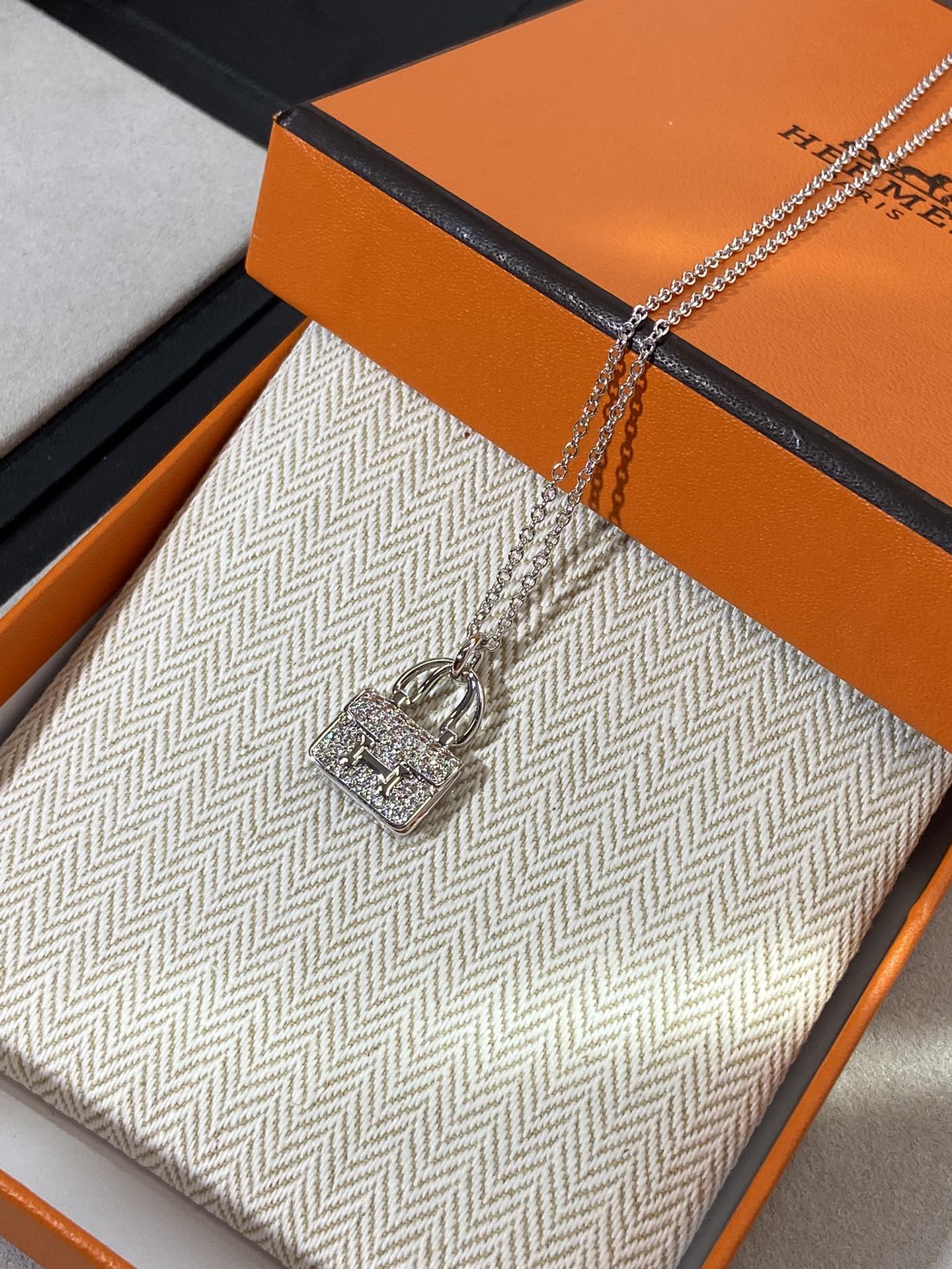 Hermes - Колье 013