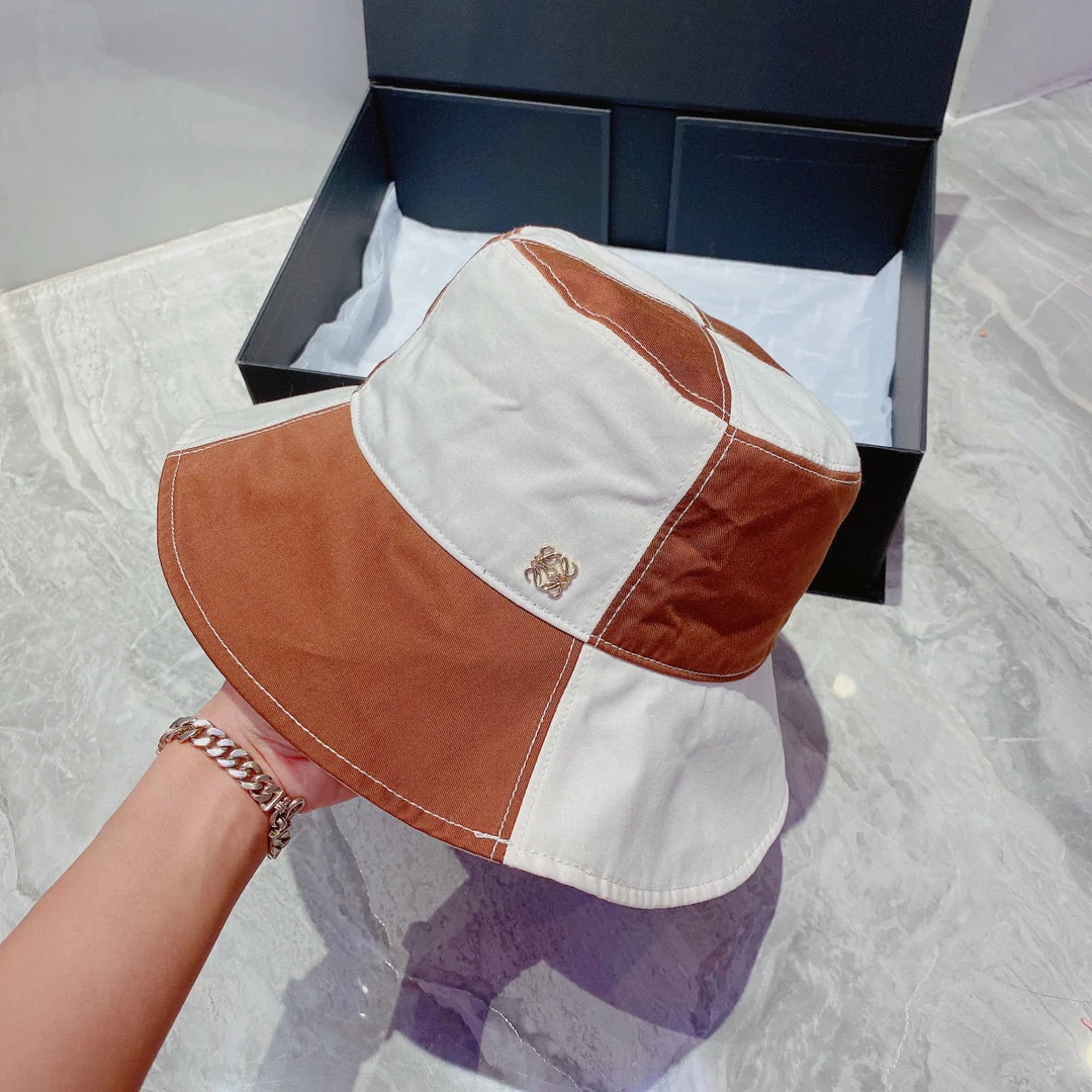 Lolwei - Дизайнерская большая клетчатая рыбацкая шляпа - Небольшой металлический логотип