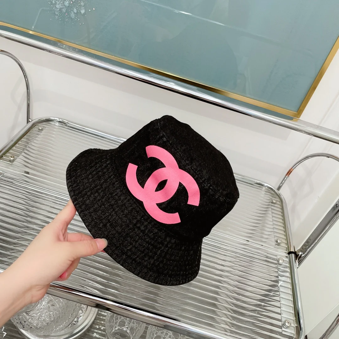 Chanel - Ковбойская рыбацкая шляпа