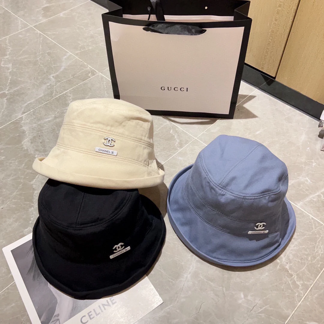 Новинка сезона весна/лето 2023 от Chanel — Необычная рыбацкая шляпа