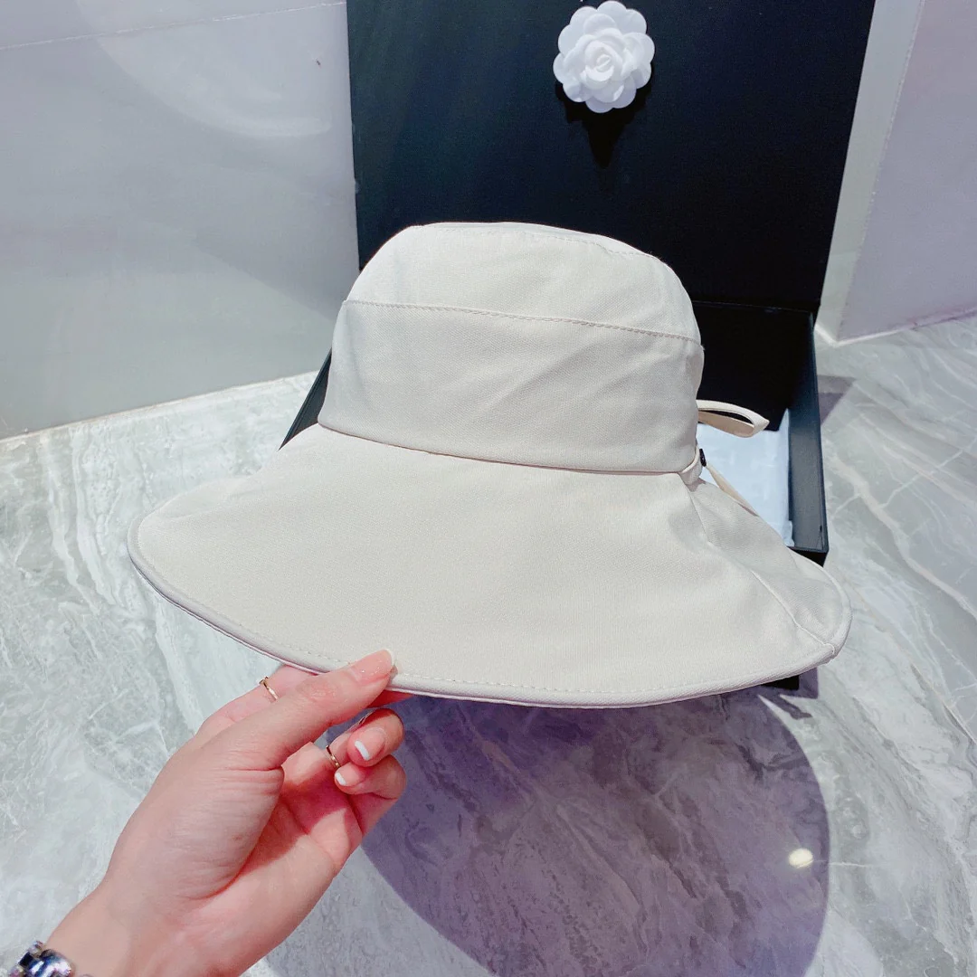 Летняя солнцезащитная шляпа Gucci - обхват головы 57 см