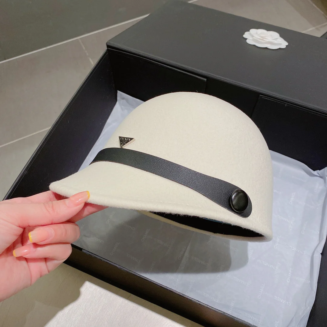 Prada - Шерстяная шляпа для верховой езды - Белая