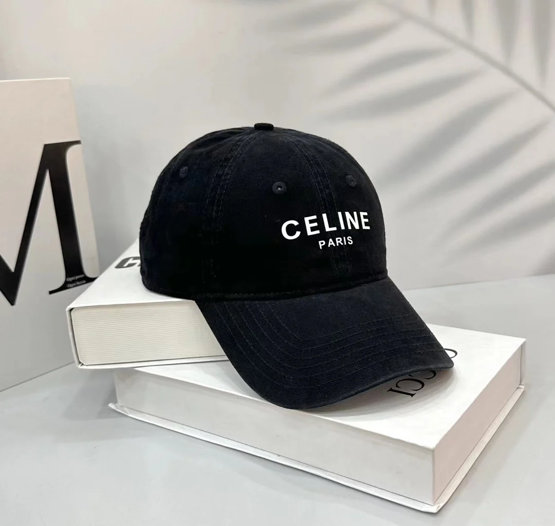 Celine - Новая бейсболка из выстиранного хлопка с буквами - Унисекс