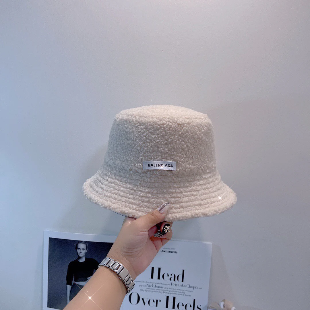 Balenciaga - Двусторонняя рыбацкая шляпа из овчины - Белая