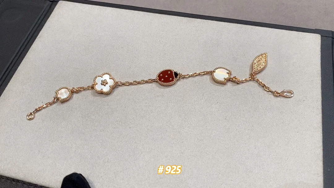 Van Vek - Браслет 037