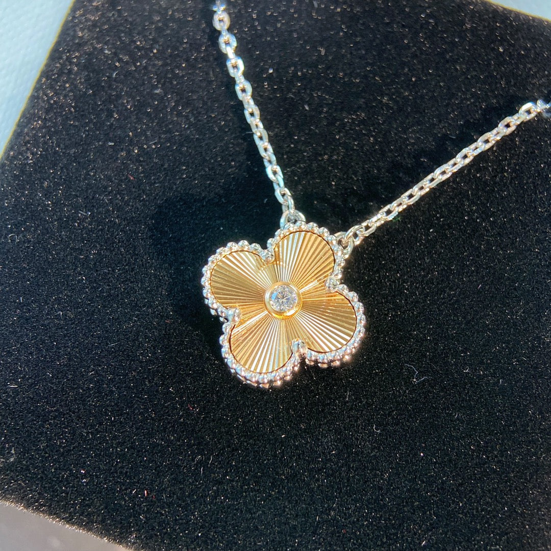 Ван Веккьо - Колье 114