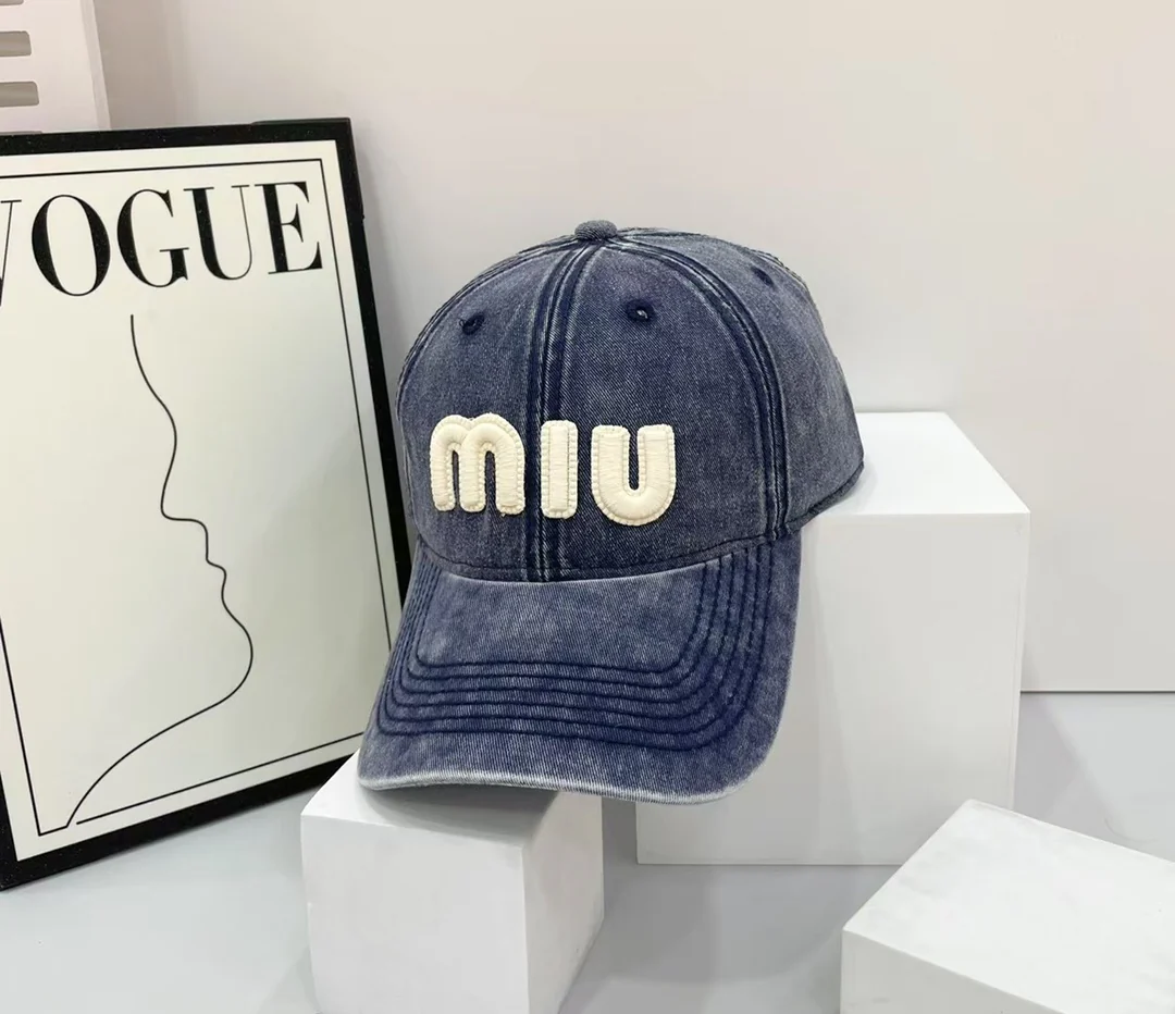 Бейсболка Miu Miu с эффектом потертости - 1