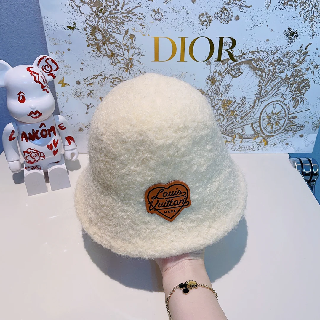 LV - Рыбацкая шляпа из овечьей шерсти - 1