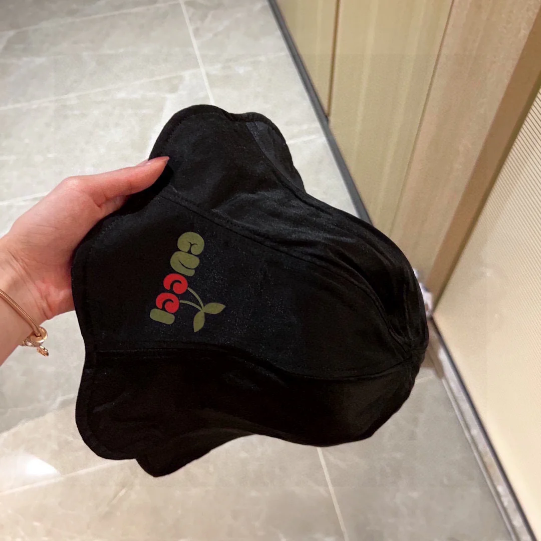 Новая водонепроницаемая рыбацкая шляпа Gucci 2023 с волнистым краем - черная.