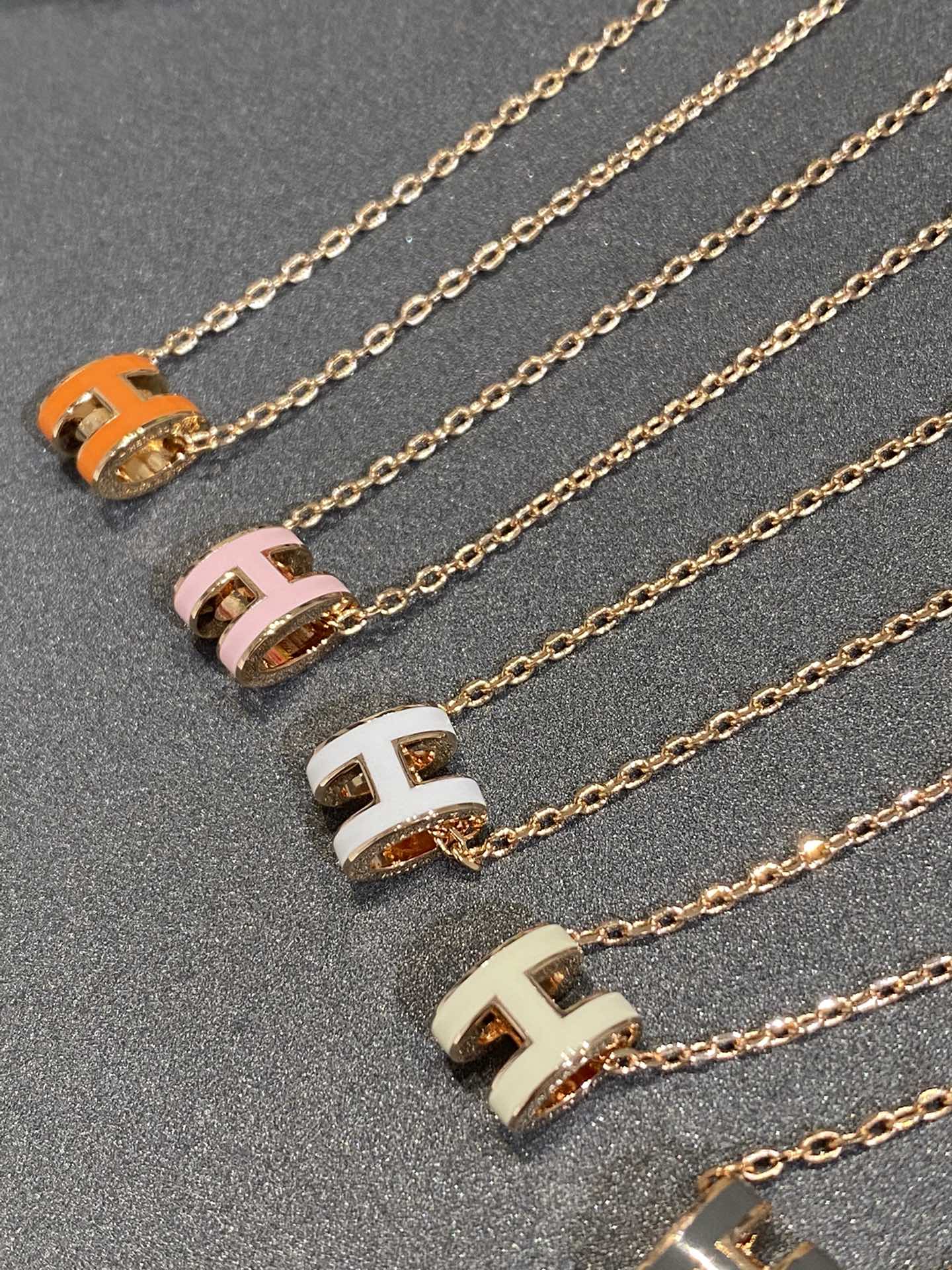 Колье Hermes - 40 см - Изображение из коллекции