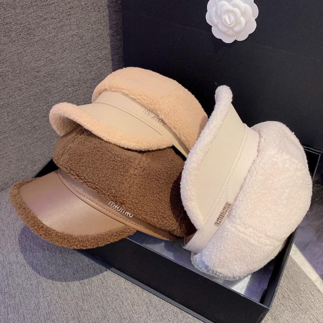 Берет Miu Miu из овечьей шерсти - бежевый