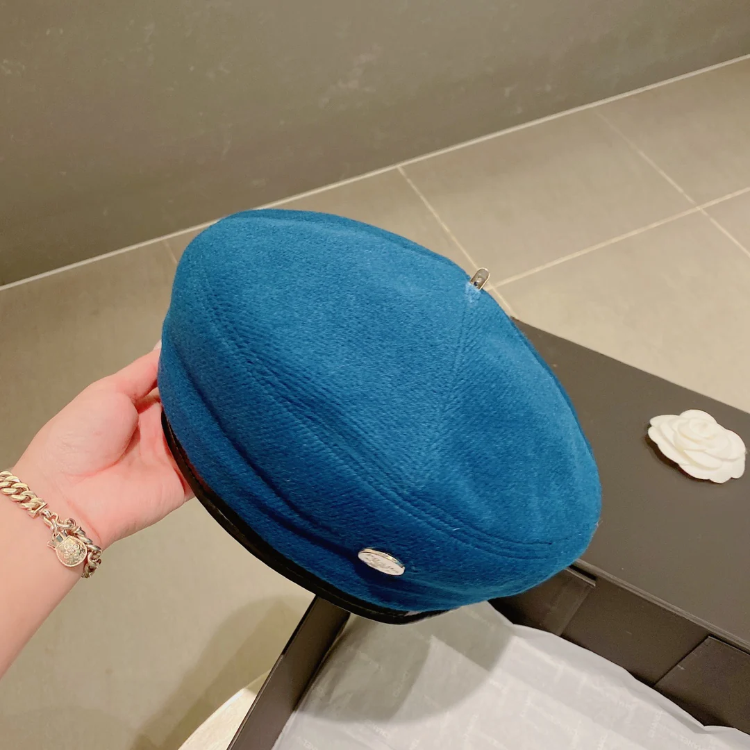 Шерстяной берет Prada - синий