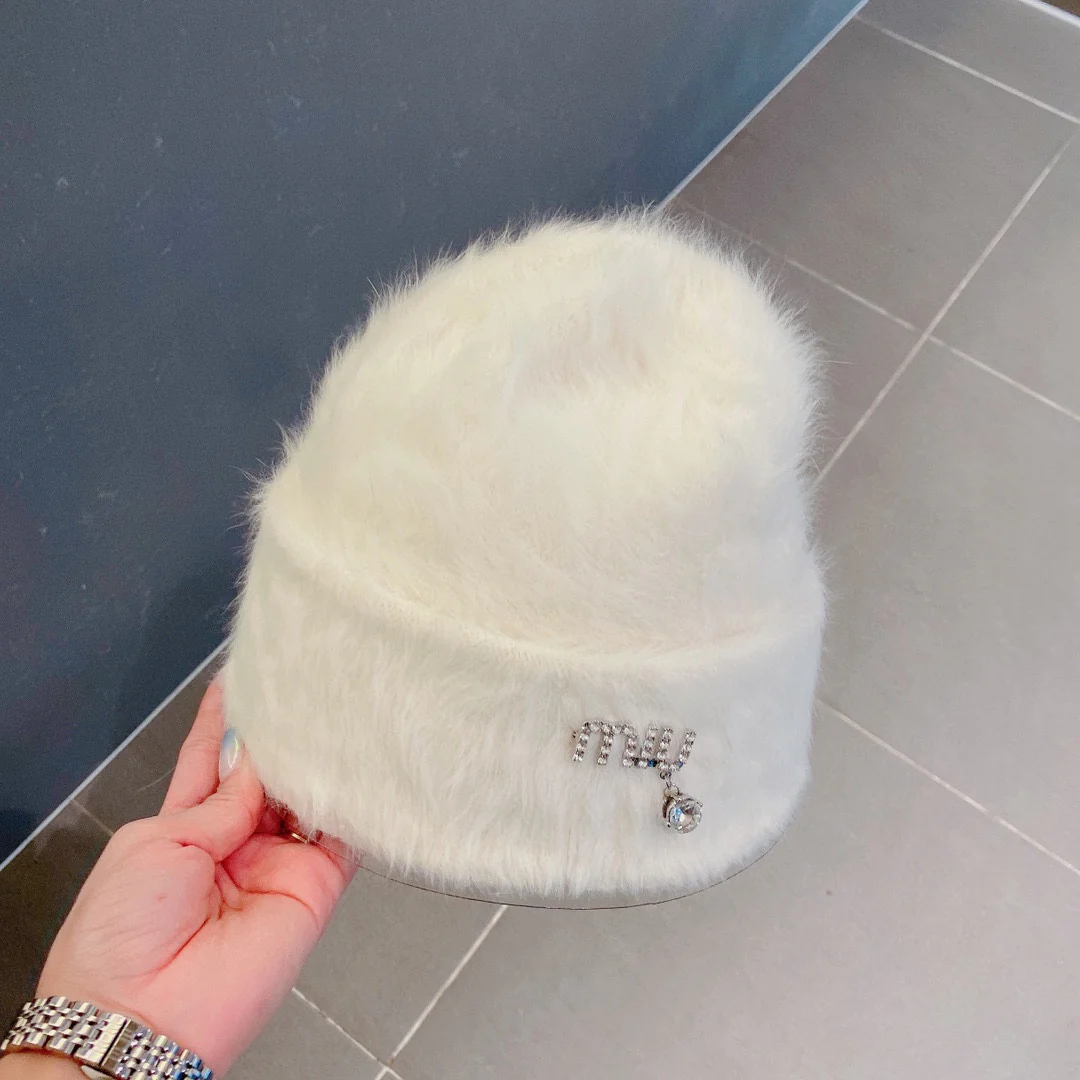 Miu Miu - Шапка из кроличьего меха - Белая