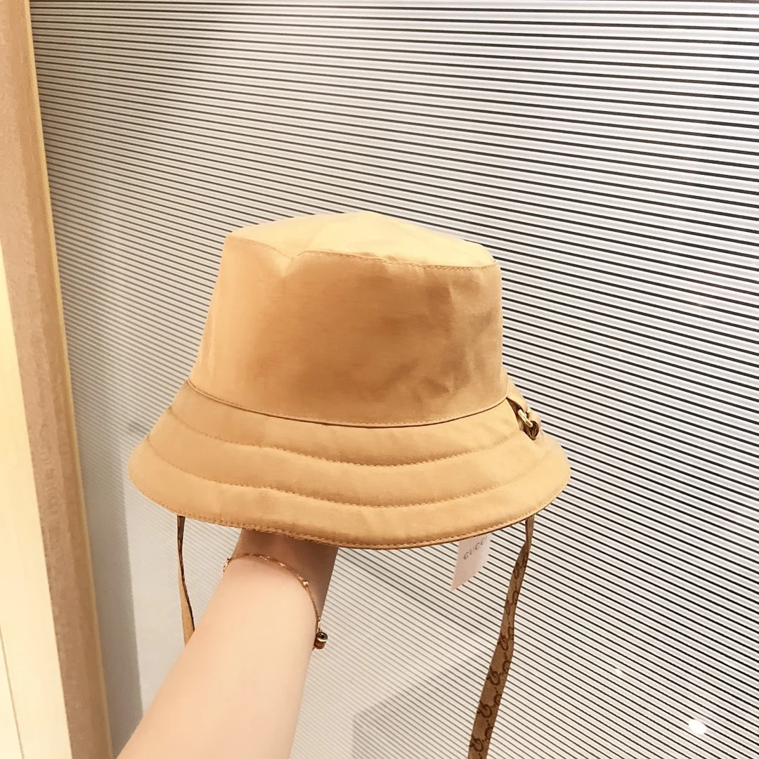 Панама Gucci с монограммой (такая же, как в бутиках) - двусторонняя