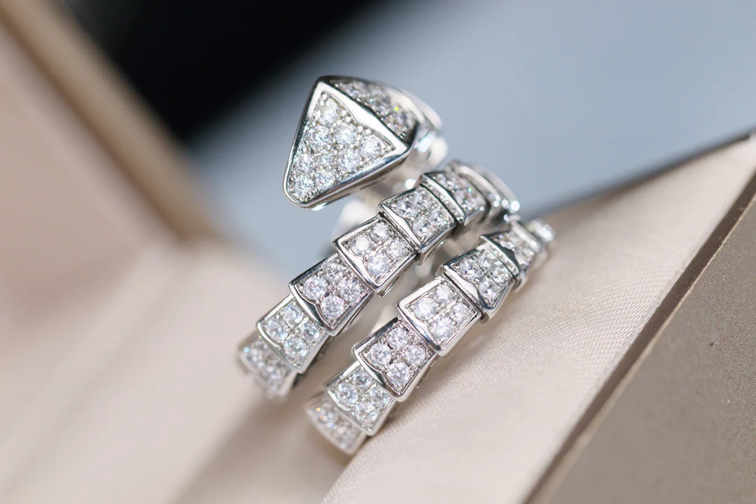 Кольцо Bvlgari - 51