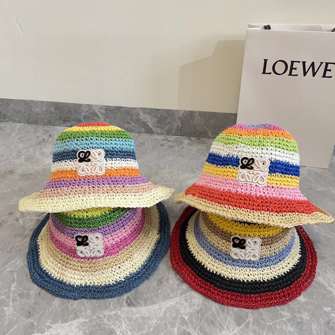 Новая плетеная рыбацкая шляпа LOEWE Rainbow Hollow 2024 — синяя.
