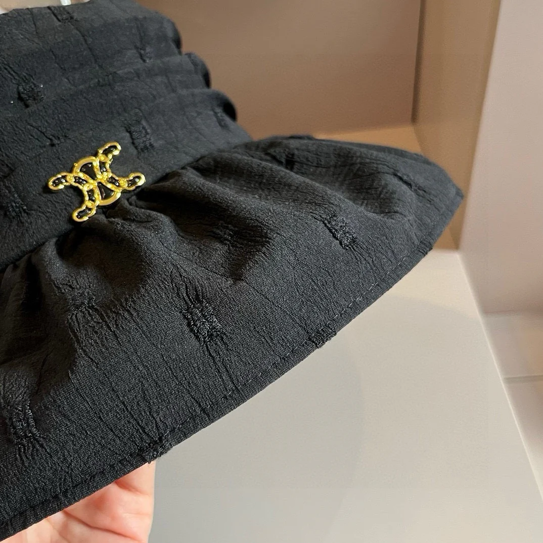 Celine - Солнцезащитная шляпа с оборками - Черная