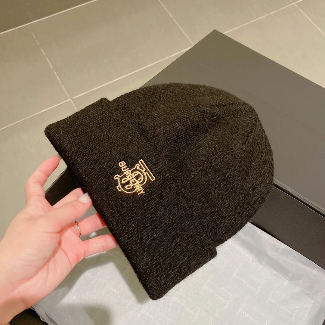 Вязаная шерстяная шапка Burberry - tb