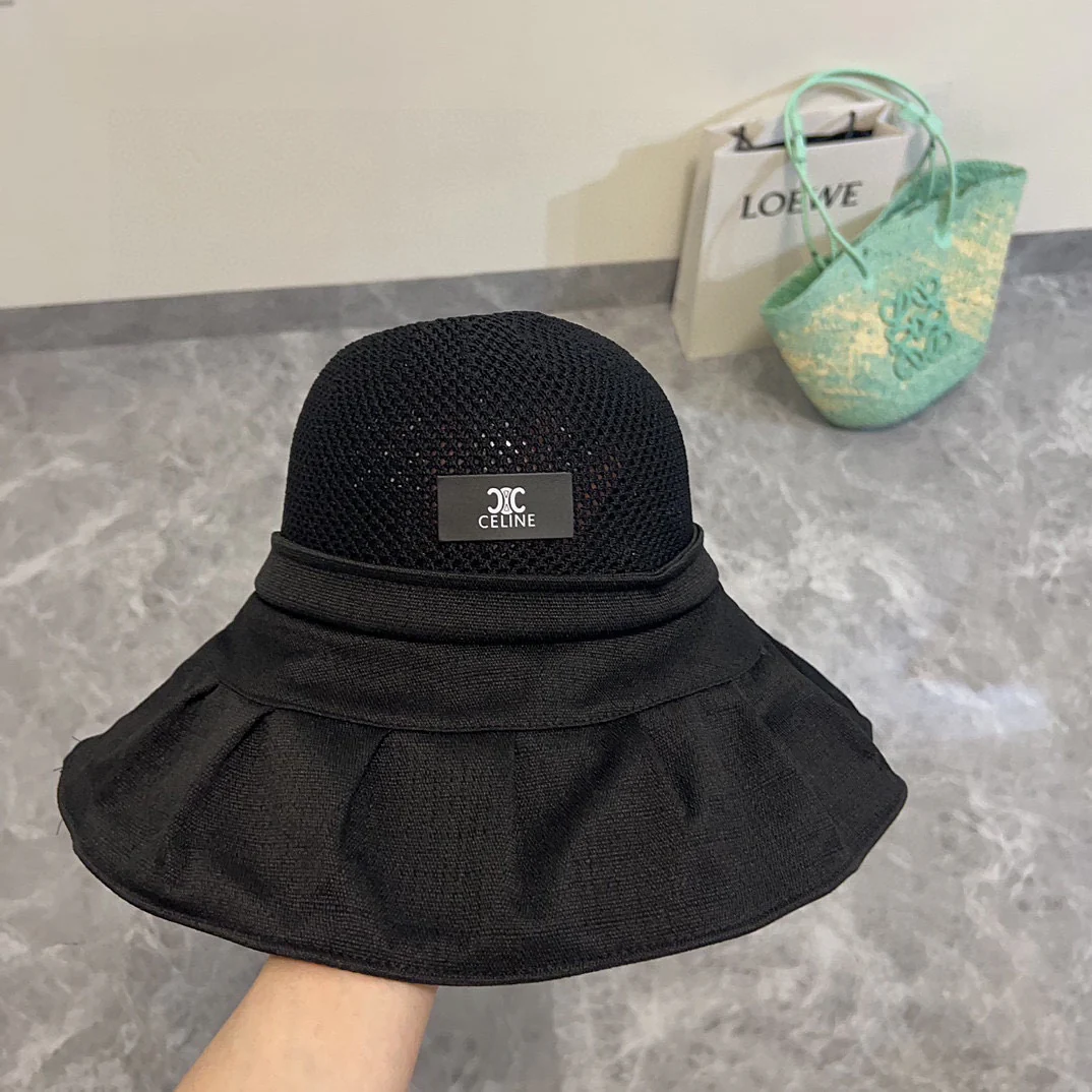 Панама Celine с широкими полями, лоскутное шитье, коллекция весна/лето 2024, черная.